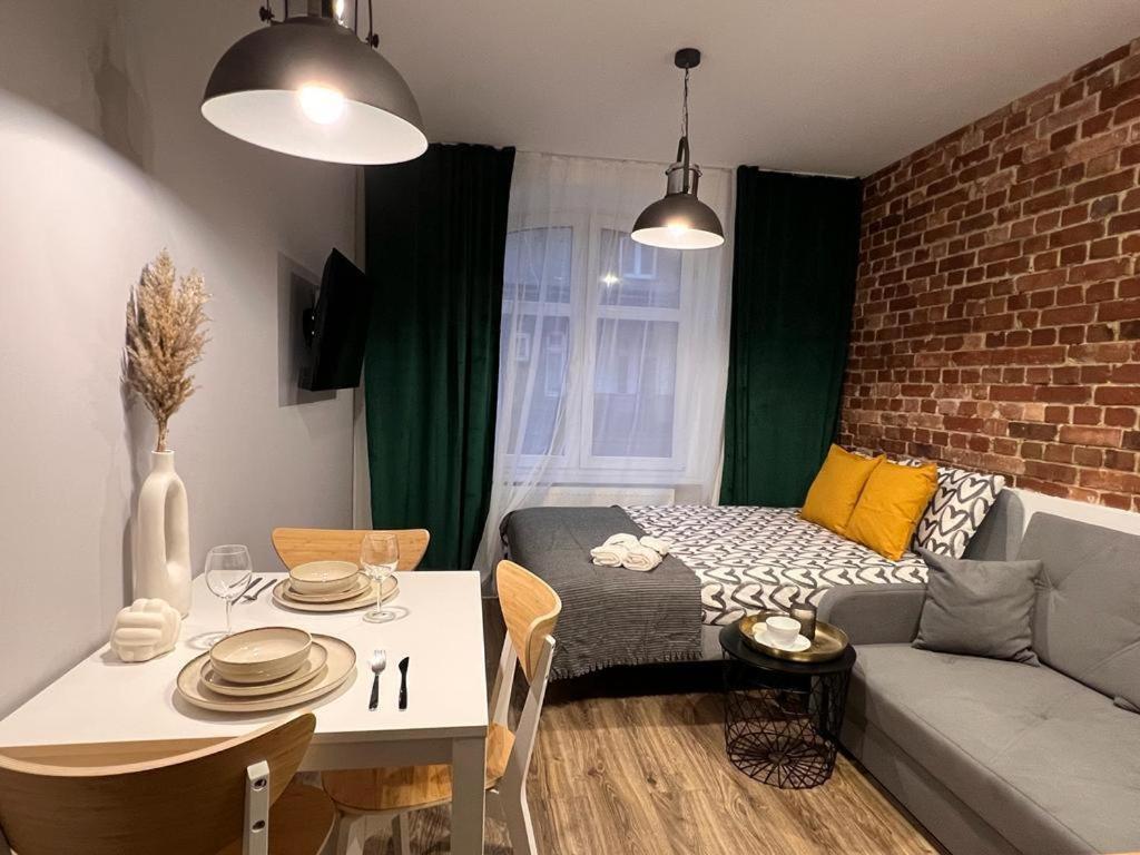 Green Hill Apartments Katowice Extérieur photo