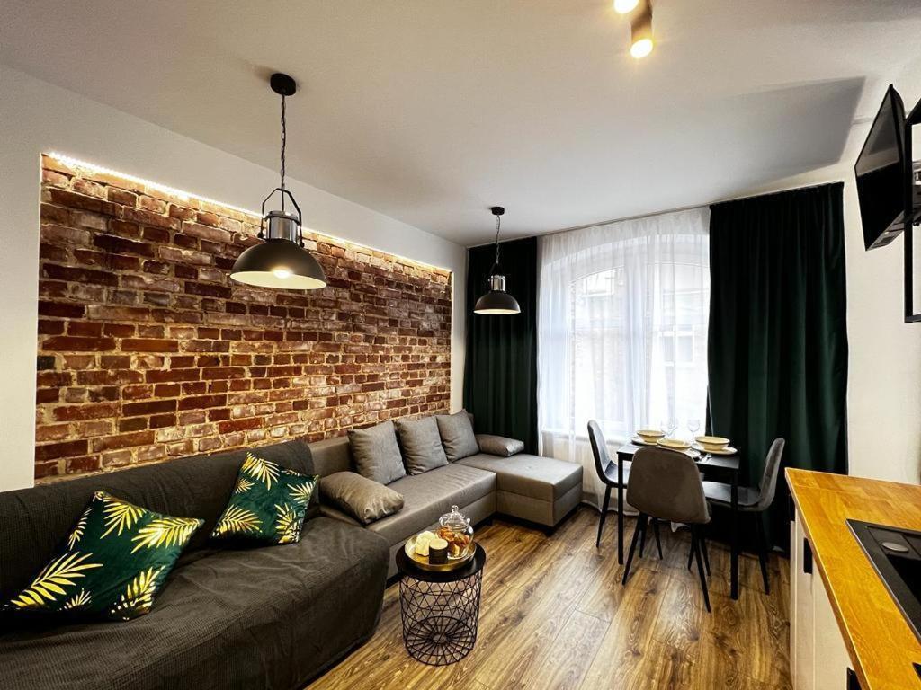 Green Hill Apartments Katowice Extérieur photo