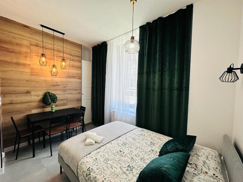 Green Hill Apartments Katowice Extérieur photo